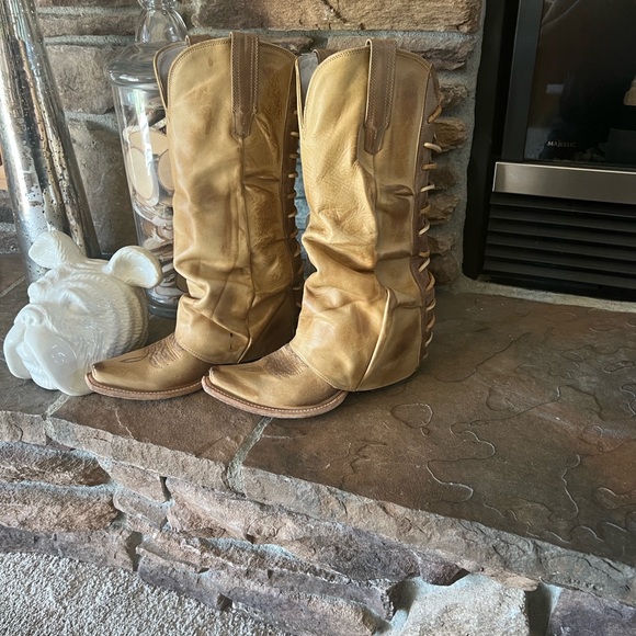 Freebird by Steven Tan Heeled Boots  Western boot - Picture 3 of 6